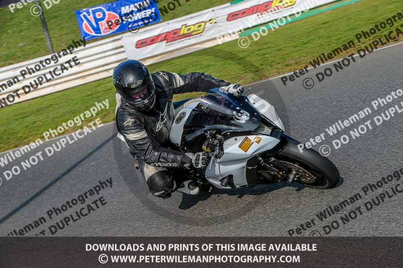 PJ Motorsport Photography 2018;enduro digital images;event digital images;eventdigitalimages;mallory park;mallory park photographs;mallory park trackday;mallory park trackday photographs;no limits trackdays;peter wileman photography;racing digital images;trackday digital images;trackday photos